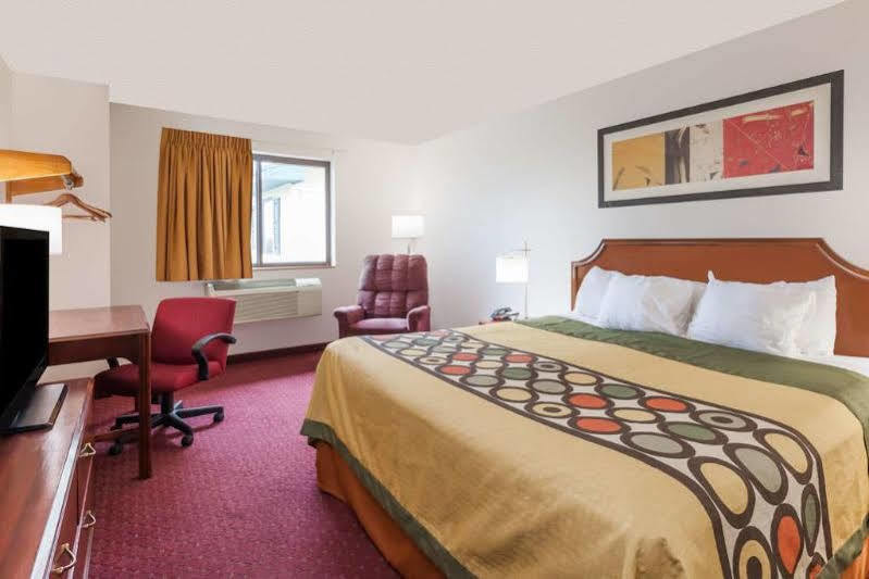 Hotel Super 8 By Wyndham Amsterdam Esterno foto